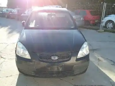 Veicolo di demolizione kia rio (jb) d4fa dell'anno 2006 alimentato d4fa