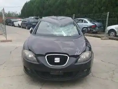 Veicolo di demolizione seat leon (1p1) 1.9 tdi dell'anno 2008 alimentato bxe