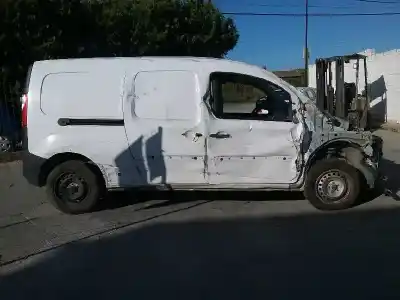 Veicolo di demolizione renault kangoo emotion dell'anno 2016 alimentato k9kb608