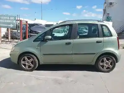 Veicolo di demolizione FIAT IDEA VAN (350_) MJTD (350BXD1A) dell'anno 2004 alimentato 188B2000