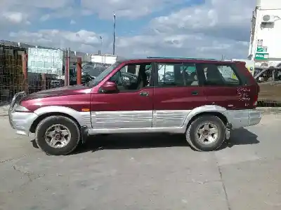 Здавання транспортного засобу ssangyong musso 2.9 d року 1996 потужний om602