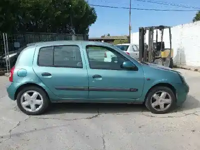 Scrapping Vehicle renault clio ii fase ii (b/cb0) of the year 2002 powered d4f b7