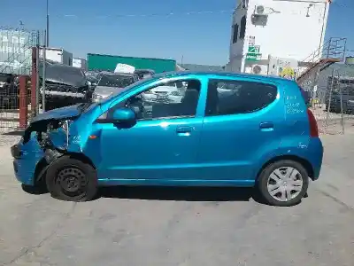 Véhicule à la ferraille NISSAN PIXO (UA0) 1.0 de l'année 2009 alimenté K10B