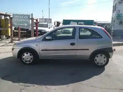 Scrapping Vehicle opel corsa c corsa c gasolina of the year 2000 powered z12xe