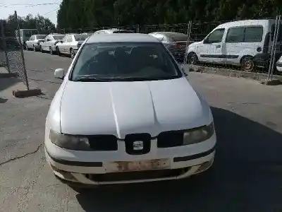 Здавання транспортного засобу seat leon (1m1) 1.9 sdi року 2002 потужний aqm