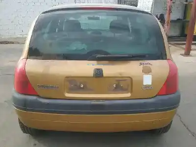 Здавання транспортного засобу renault clio ii fase i (b/cb0) f8qk6 року 1999 потужний f8qk6