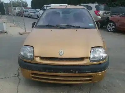 Здавання транспортного засобу renault clio ii fase i (b/cb0) f8qk6 року 1999 потужний f8qk6