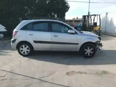 Scrapping Vehicle kia rio 1.5 crdi ex2 of the year 2005 powered d4fa