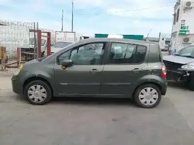 Veículo de Sucata renault modus k4j g7 do ano 2005 alimentado k4j g7
