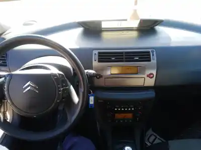 Veículo de Sucata citroen c4 berlina cool do ano 0 alimentado 5fw