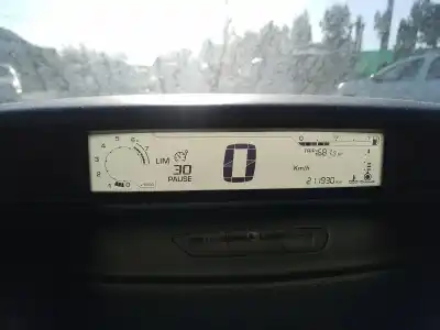 Veículo de Sucata citroen c4 berlina cool do ano 0 alimentado 5fw