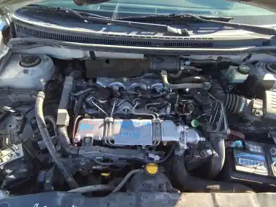 Здавання транспортного засобу toyota corolla (e12) 2.0 d-4d linea luna berlina року 0 потужний 1cdftv