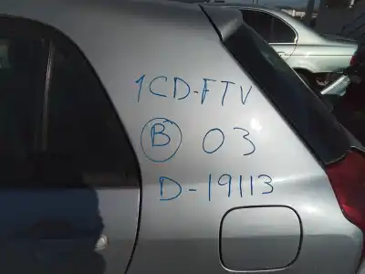 Здавання транспортного засобу toyota corolla (e12) 2.0 d-4d linea luna berlina року 0 потужний 1cdftv