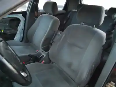 Veicolo di demolizione chevrolet lacetti cdx dell'anno 0 alimentato f16d3