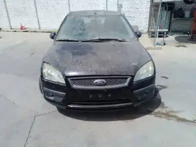 Veículo de Sucata ford focus berlina (cap) ambiente (d) do ano 0 alimentado hwda