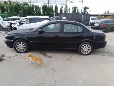 Veicolo di demolizione JAGUAR XTYPE 2.0 D Classic dell'anno 0 alimentato 6B