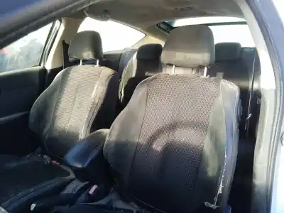 Veículo de Sucata citroen c4 berlina do ano 0 alimentado rhr