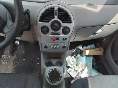 Scrapping Vehicle renault modus / grand modus (f/jp0_) 1.5 dci (fp0e. jp0e) of the year 2005 powered k9k j7
