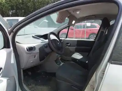 Scrapping Vehicle renault modus / grand modus (f/jp0_) 1.5 dci (fp0e. jp0e) of the year 2005 powered k9k j7
