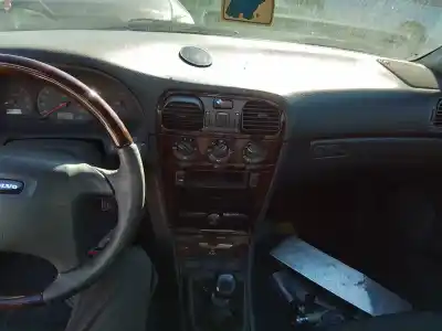 Sloopvoertuig volvo s40 i (644) 1.9 di van het jaar 0 aangedreven d4192t2