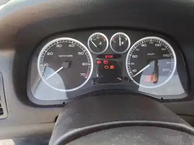 Vehicul casat peugeot 307 (3a/c) 1.6 16v al anului 2002 alimentat nfu