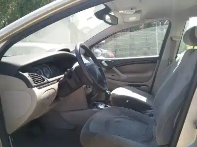 Veículo de Sucata citroen c5 berlina collection do ano 2005 alimentado 4hx