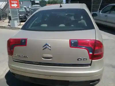 Véhicule à la ferraille CITROEN C5 BERLINA Collection de l'année 2005 alimenté 4HX