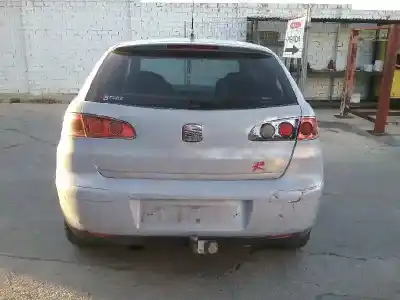 Veículo de Sucata seat ibiza (6l1) cool do ano 2003 alimentado asy