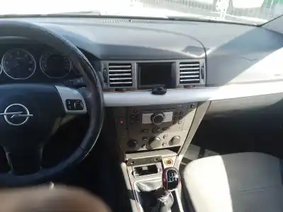 Hurda Aracı opel vectra c gts 3.2 v6 210 cv 155 kw vectra c gts 3.2 v6 210 cv 155 kw yılın 0 güçlü 