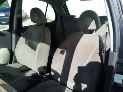 Veículo de Sucata nissan micra k12e acenta jordi labanda do ano 0 alimentado k9k