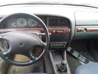 Véhicule à la ferraille citroen xantia 2.0 hdi 90 90cv 1997cc de l'année 0 alimenté rhz