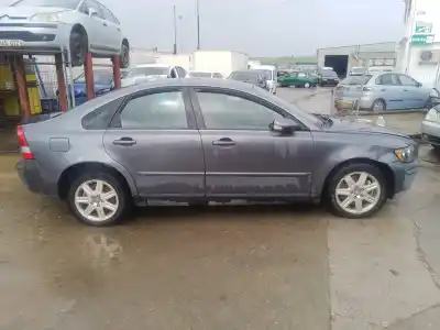 Здавання транспортного засобу volvo s40 ii (544) 2.0 d року 0 потужний d4204t
