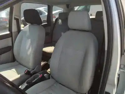 Veículo de Sucata ford focus cmax cap ambiente d do ano 0 alimentado g8db