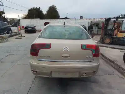 Veículo de Sucata citroen c5 berlina exclusive do ano 0 alimentado rhr