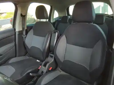 Scrapping Vehicle citroen c3 selection 95 cv / 70 kw of the year 2011 powered 8hr