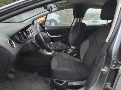 Здавання транспортного засобу peugeot 308 2.0 16v hdi fap cat (rhr / dw10bted4) року 2012 потужний rhe
