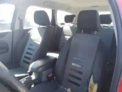 Veículo de Sucata ford focus berlina (cap) ambiente (d) do ano 0 alimentado g8db