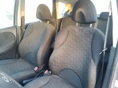 Veículo de Sucata nissan note (e11e) note (e11e) do ano 0 alimentado cr14