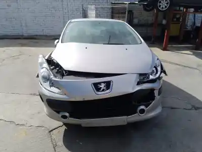 Здавання транспортного засобу PEUGEOT 307  року 0 потужний KFU
