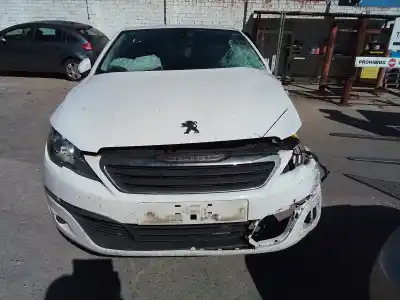 Здавання транспортного засобу peugeot 308 (p5) style 130 cv / 96 kw року 2016 потужний hn01