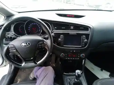 Здавання транспортного засобу kia ceed business року 0 потужний d4fc