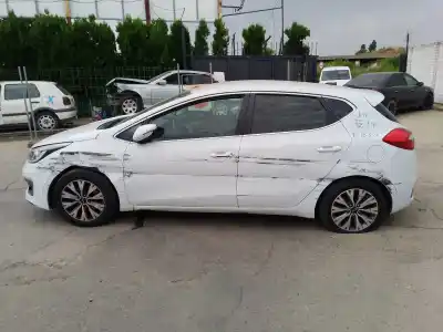 Здавання транспортного засобу kia ceed business року 0 потужний d4fc