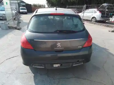 Здавання транспортного засобу peugeot 308 9hp року 0 потужний 9hp