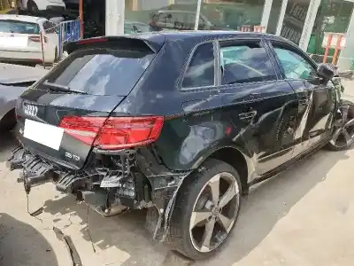 Veículo de Sucata audi a3 (8v) attraction do ano 2019 alimentado dfg