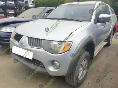 Здавання транспортного засобу mitsubishi l 200 (ka0/kb0) cabina doble intense 4x4 року 2007 потужний 4d56td