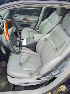 Sloopvoertuig chrysler 300 c 3.0 crd cat van het jaar 2006 aangedreven 642982