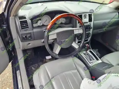 Sloopvoertuig chrysler 300 c 3.0 crd cat van het jaar 2006 aangedreven 642982
