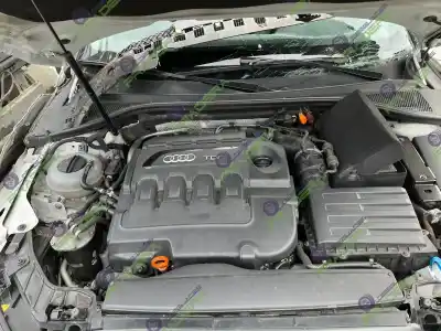 Veículo de Sucata audi a3 (8v) ambiente do ano 2013 alimentado crbc