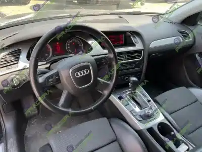 Veículo de Sucata audi a4 berlina (b8) básico do ano 2008 alimentado cama