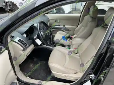 Scrapping Vehicle mitsubishi outlander (cw0) 2.2 di-d cat of the year 2009 powered 4hn